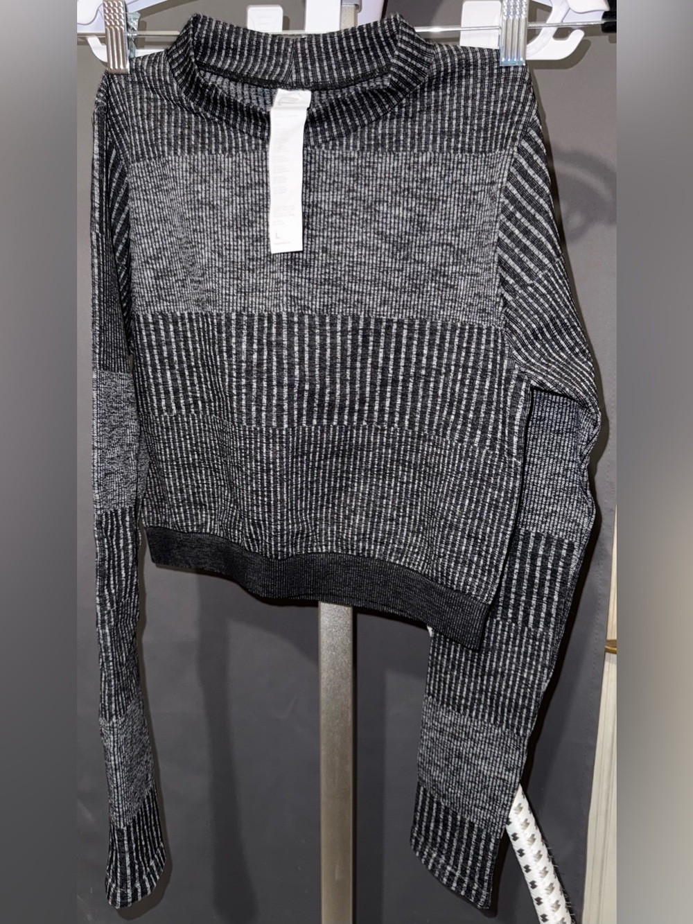 Fabletics Juliana Seamless Long-Sleeve Top & High-Waisted Seamless Turbo Legging